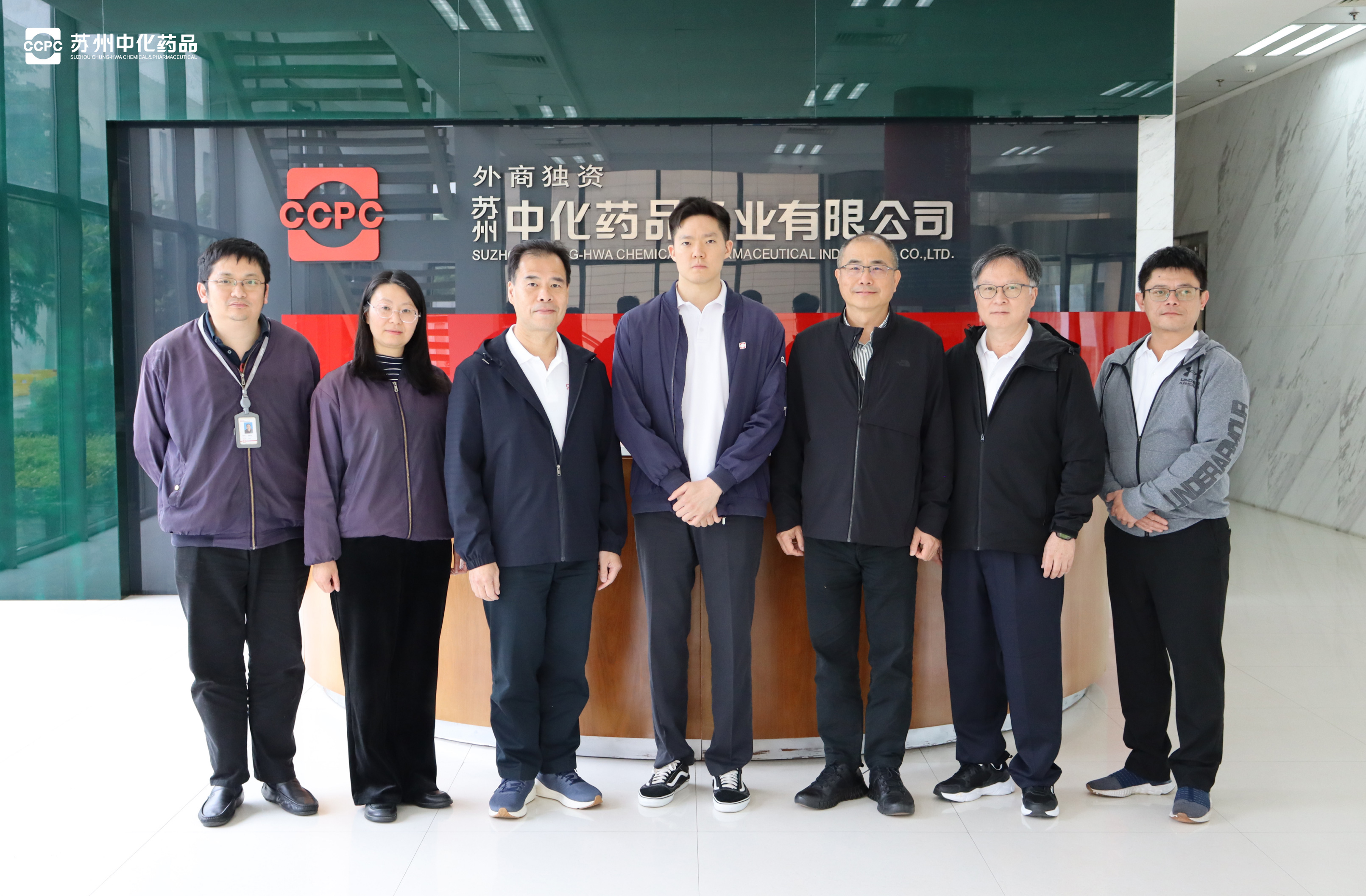 09cf1da42ac145ad30442d507aa2d232